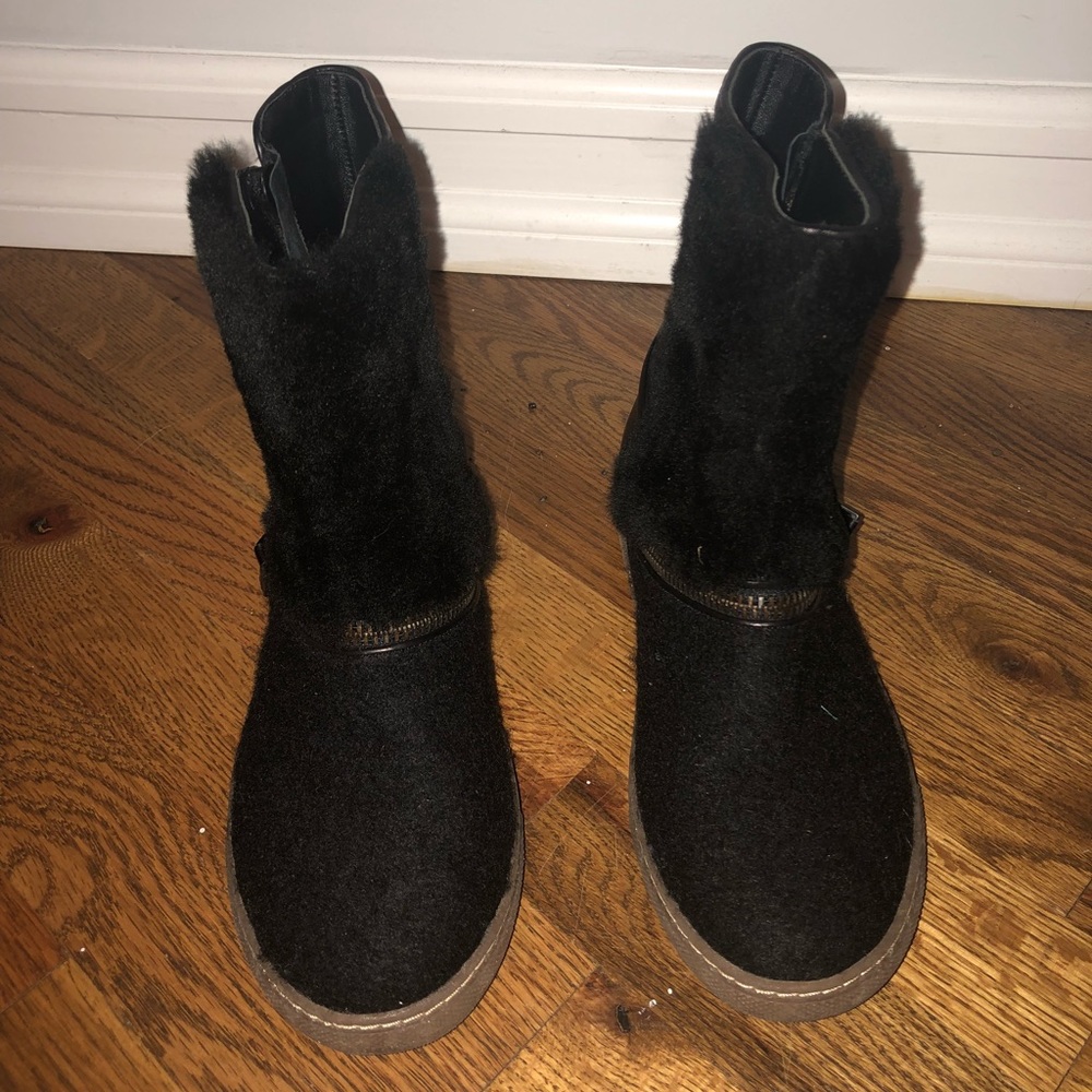 Elie Tahari Fall/Winter Boot